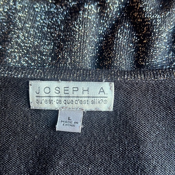Sparkles and beads! Joseph A. NWOT black silver V-neck shirt cold shoulder sz L - Picture 8 of 11